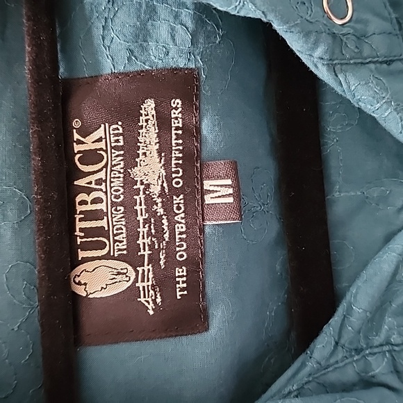 Button down shirt with snap buttons - Picture 4 of 4